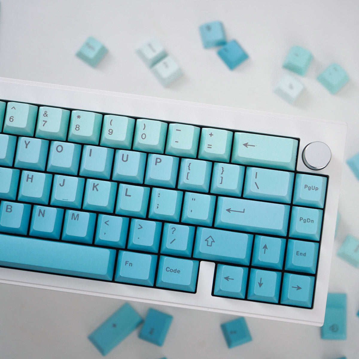 Gradient Blue Keycap Set, Cherry Profile, Dye Sub PBT Key Cap