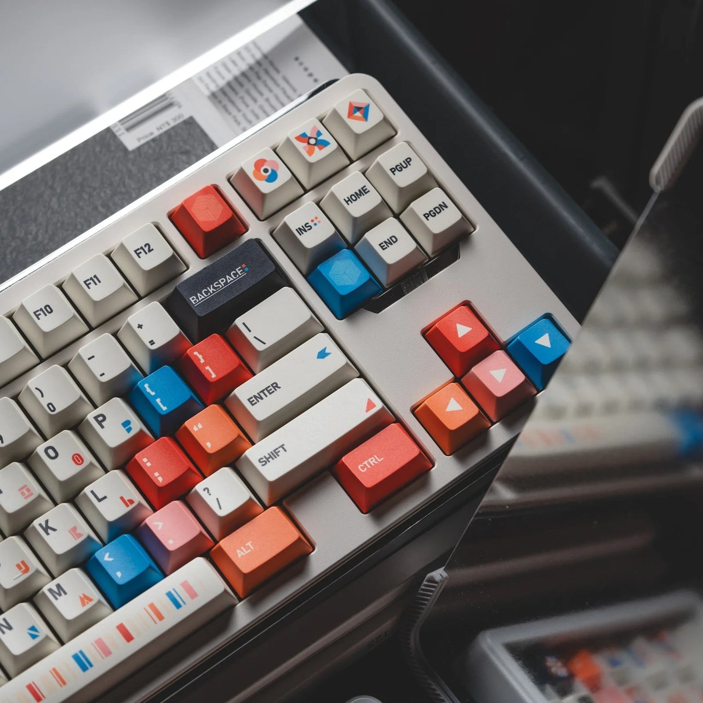 WUkds Geometry Keycap Set, Cherry Profile, Dye Sub PBT Key Cap