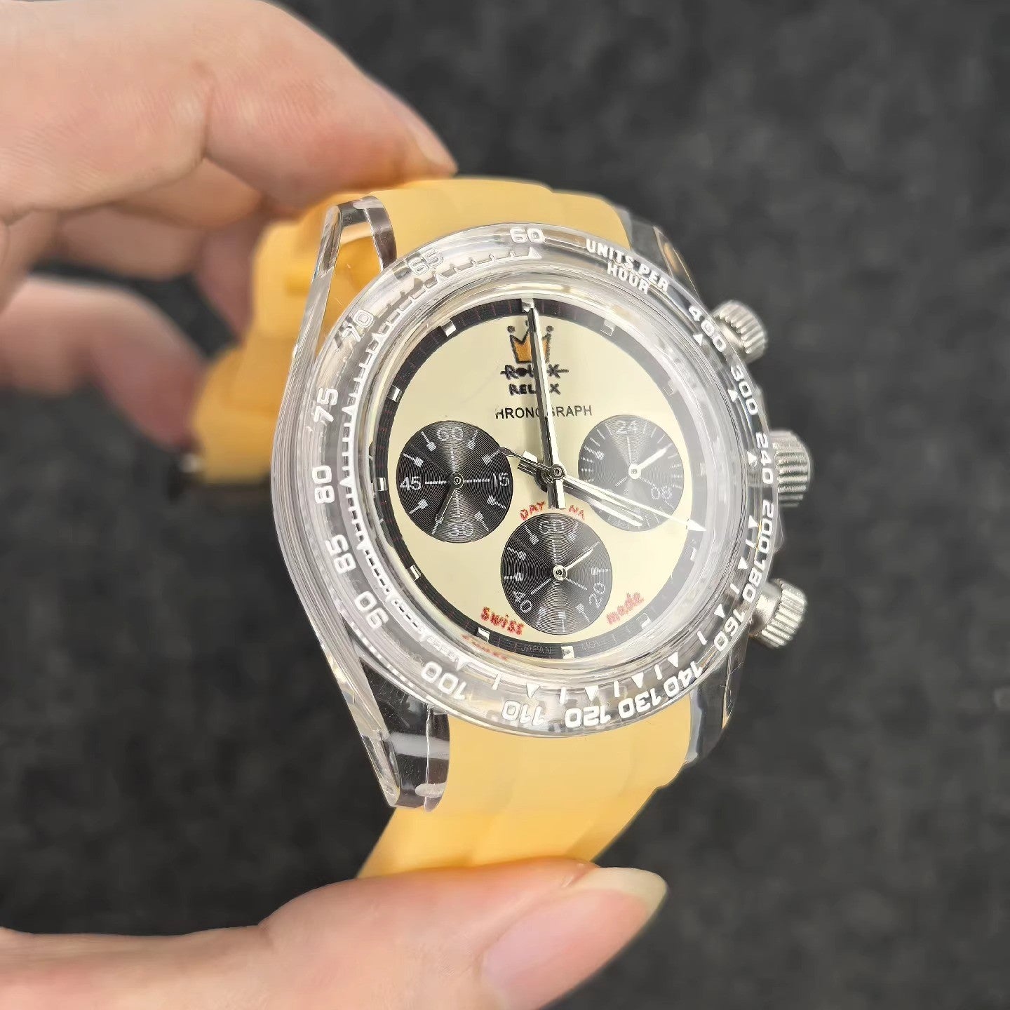 Relax Watch Mod (Yellow/Black) - Chronograph / Clear Acrylic Case & Bezel