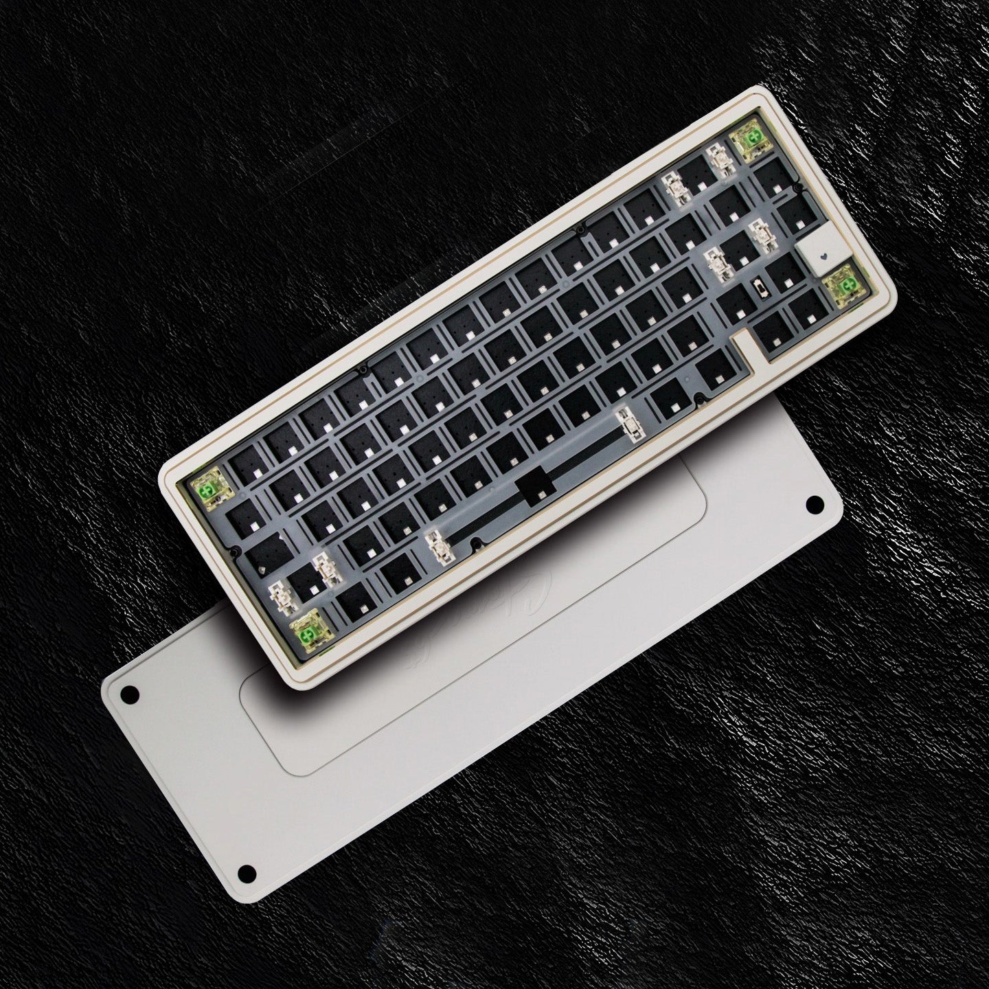 Story65 R3 Aluminum Mechanical Wireless Keyboard Barebone
