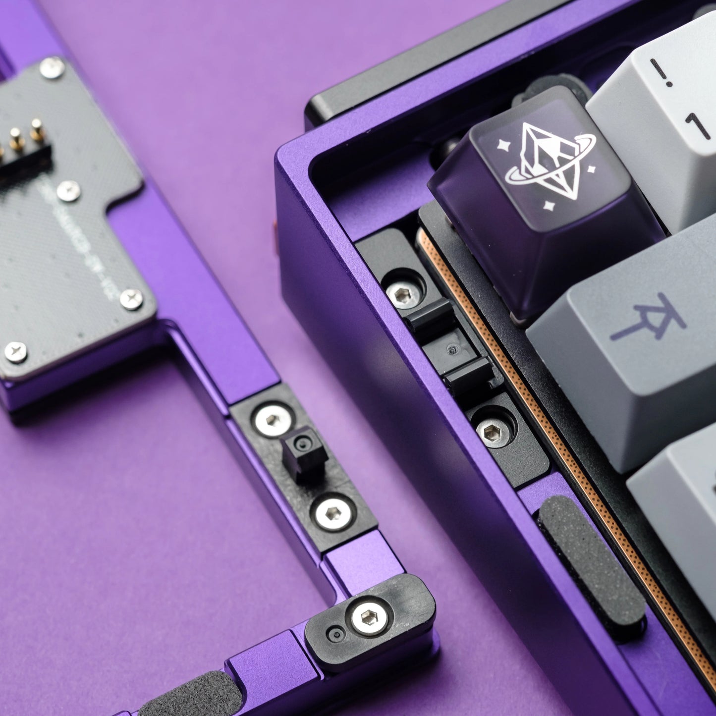 TB-65F Custom Mechanical Keyboard Barebone
