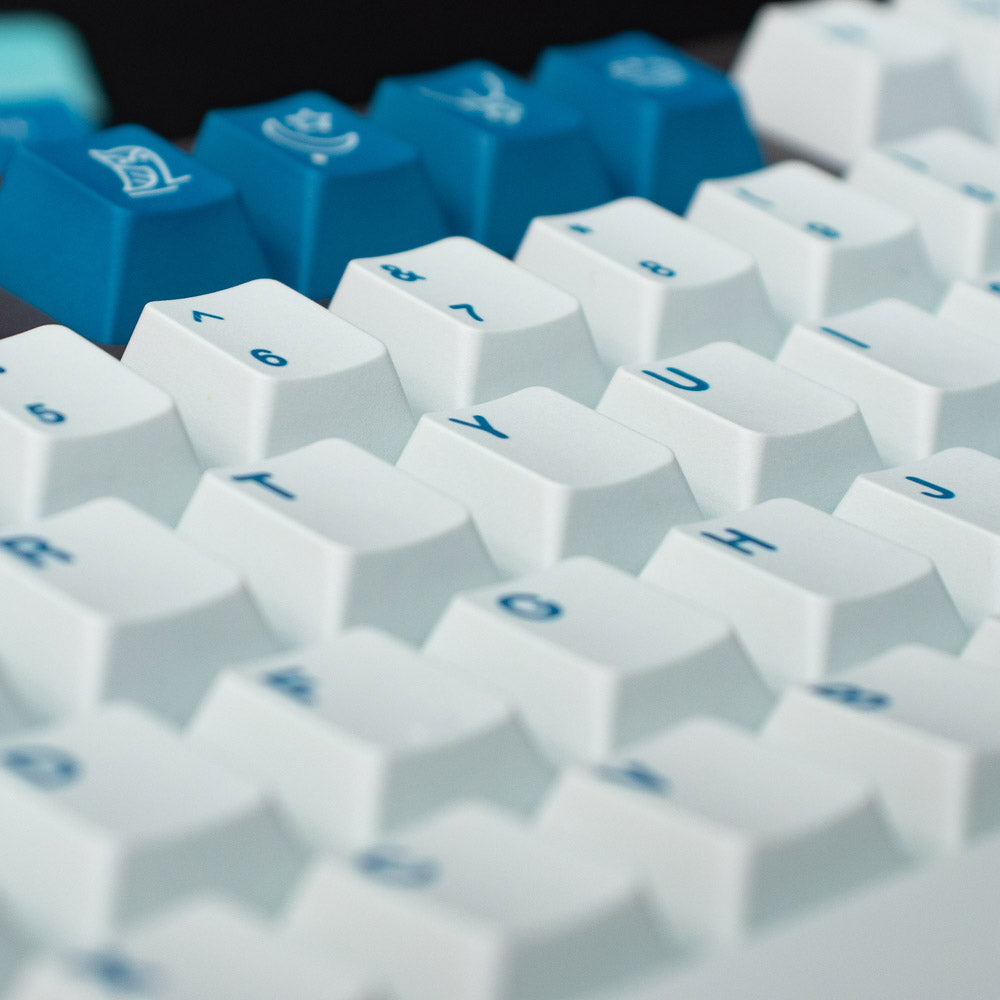 GMK Nightlight Keycap Set, Cherry Profile, Dye Sub PBT Key Cap