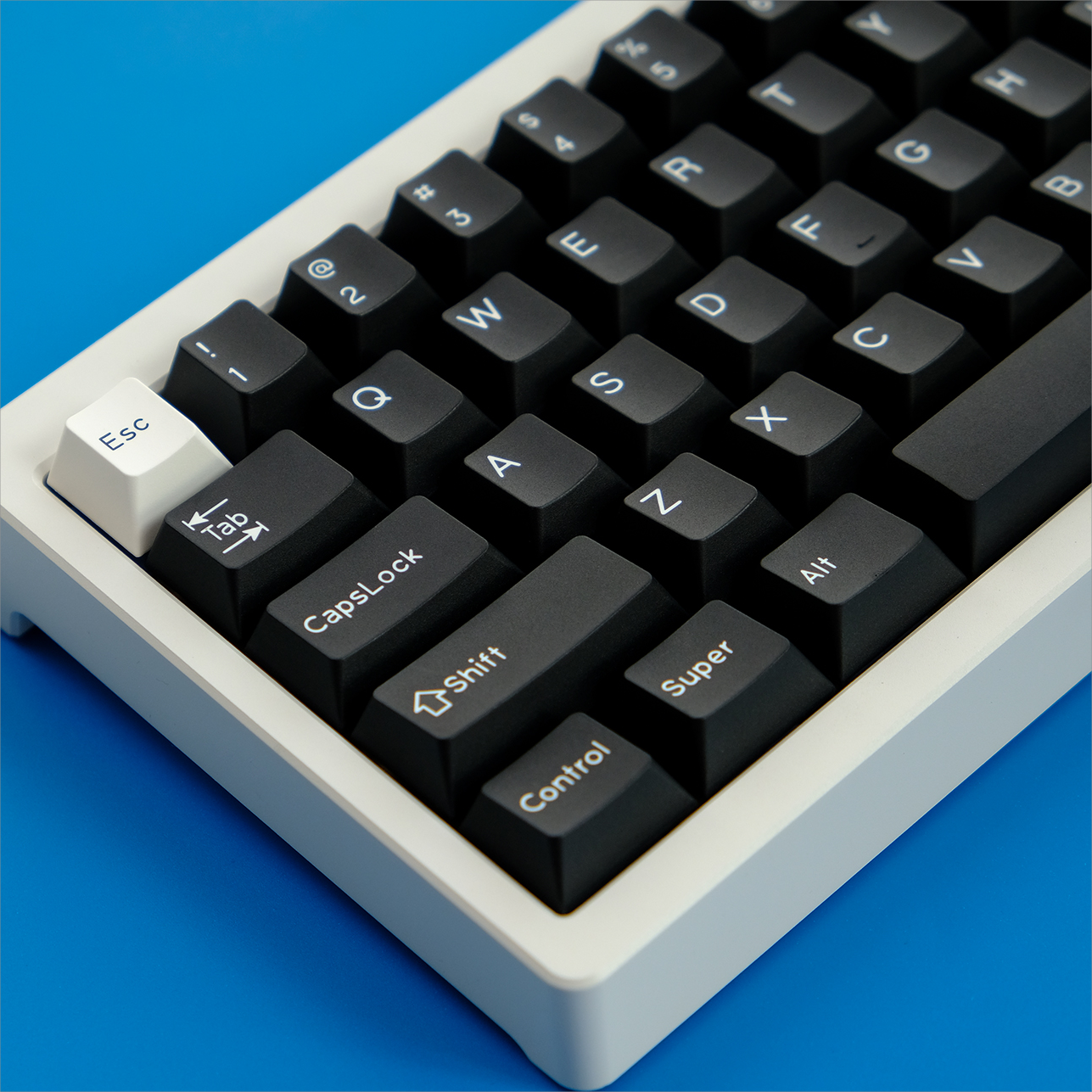 GMK WOB Keycap Set, Cherry Profile, Double Shot PBT Key Cap
