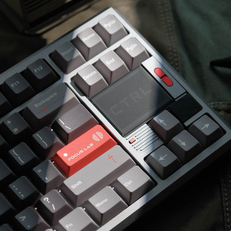 Focus Lab CTRL87 Custom Mechanical Keyboard with Screen