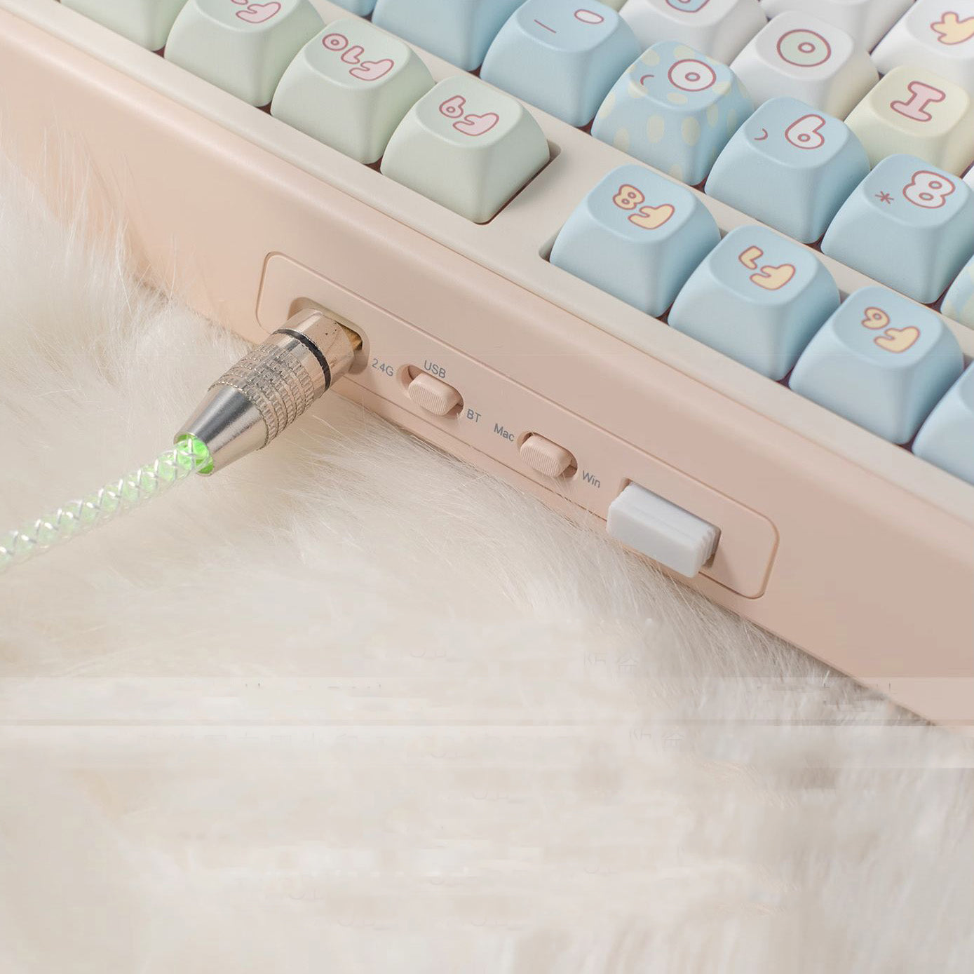 OMO100 Mechanical Keyboard with LCD Screen Barebone