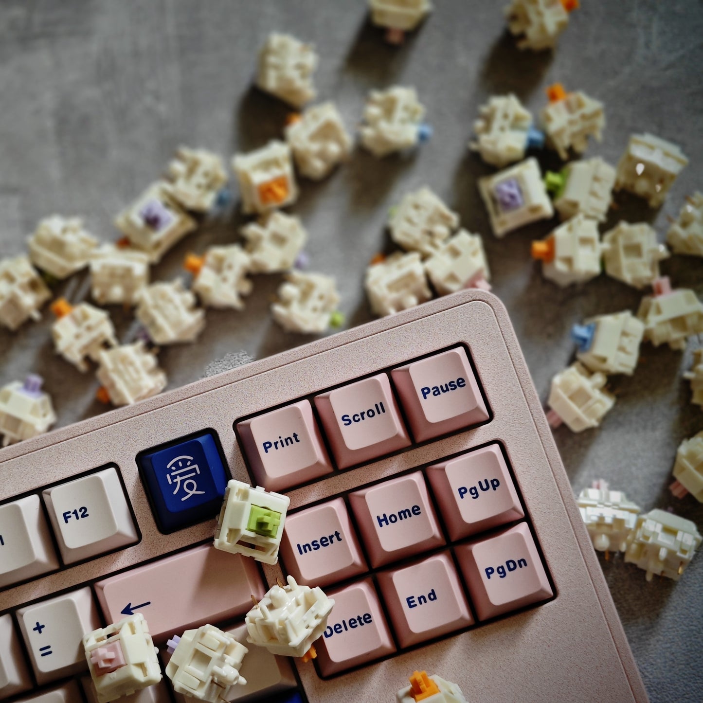 Aifei Blue on Pink (BOP) Keycap Set, Cherry Profile, Double Shot ABS Key Cap