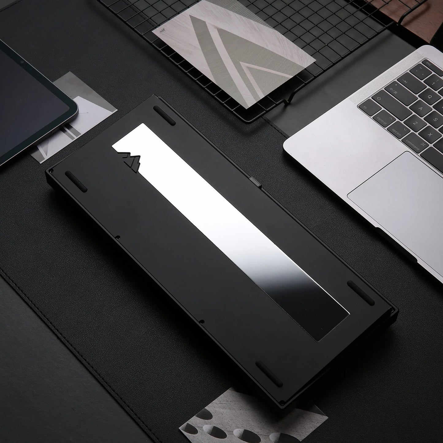 Yunzii AL80 QMK/VIA Aluminum LCD Mechanical Keyboard