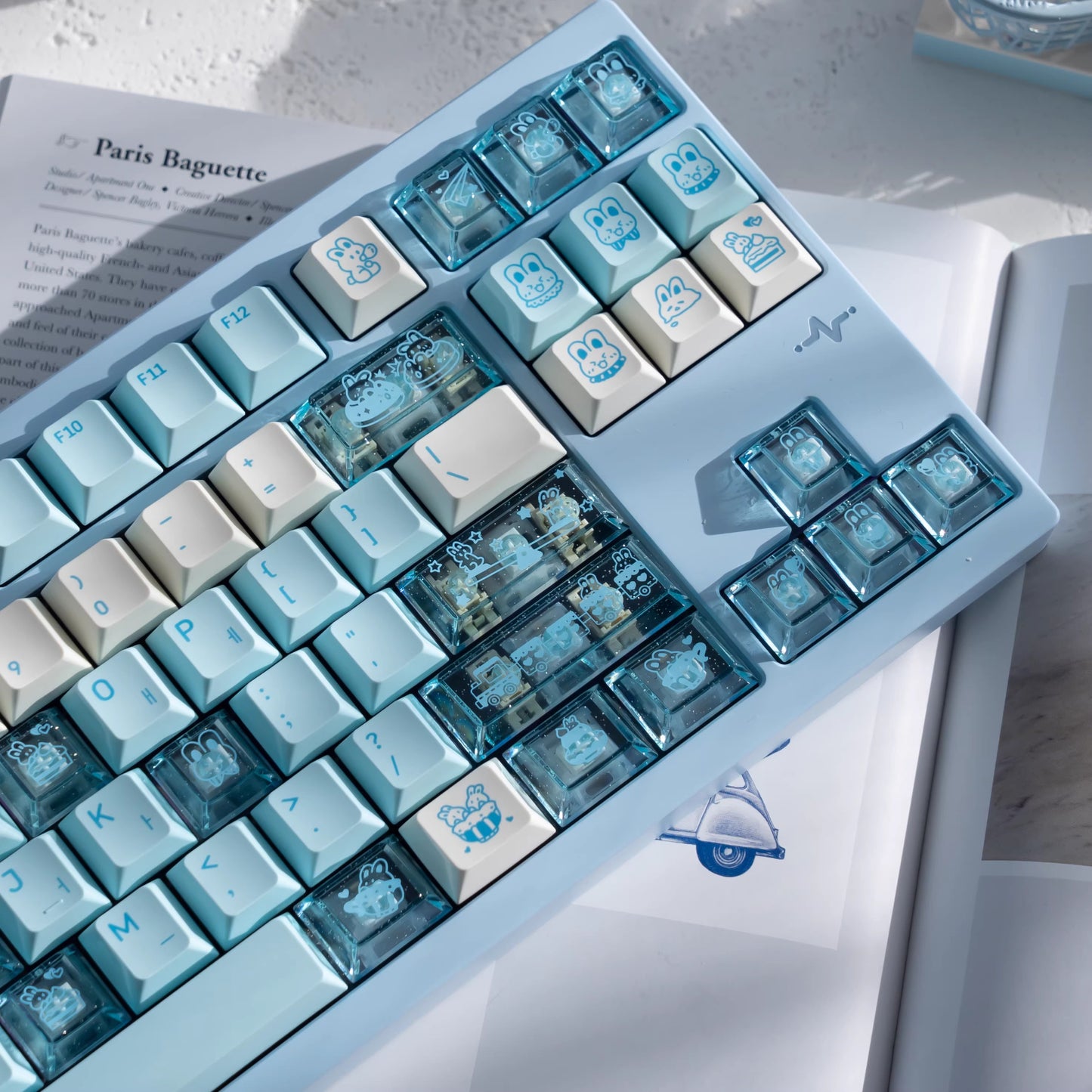 Bunny Holiday Cute Keycap Set, Cherry Profile, Dye Sub PBT Key Cap