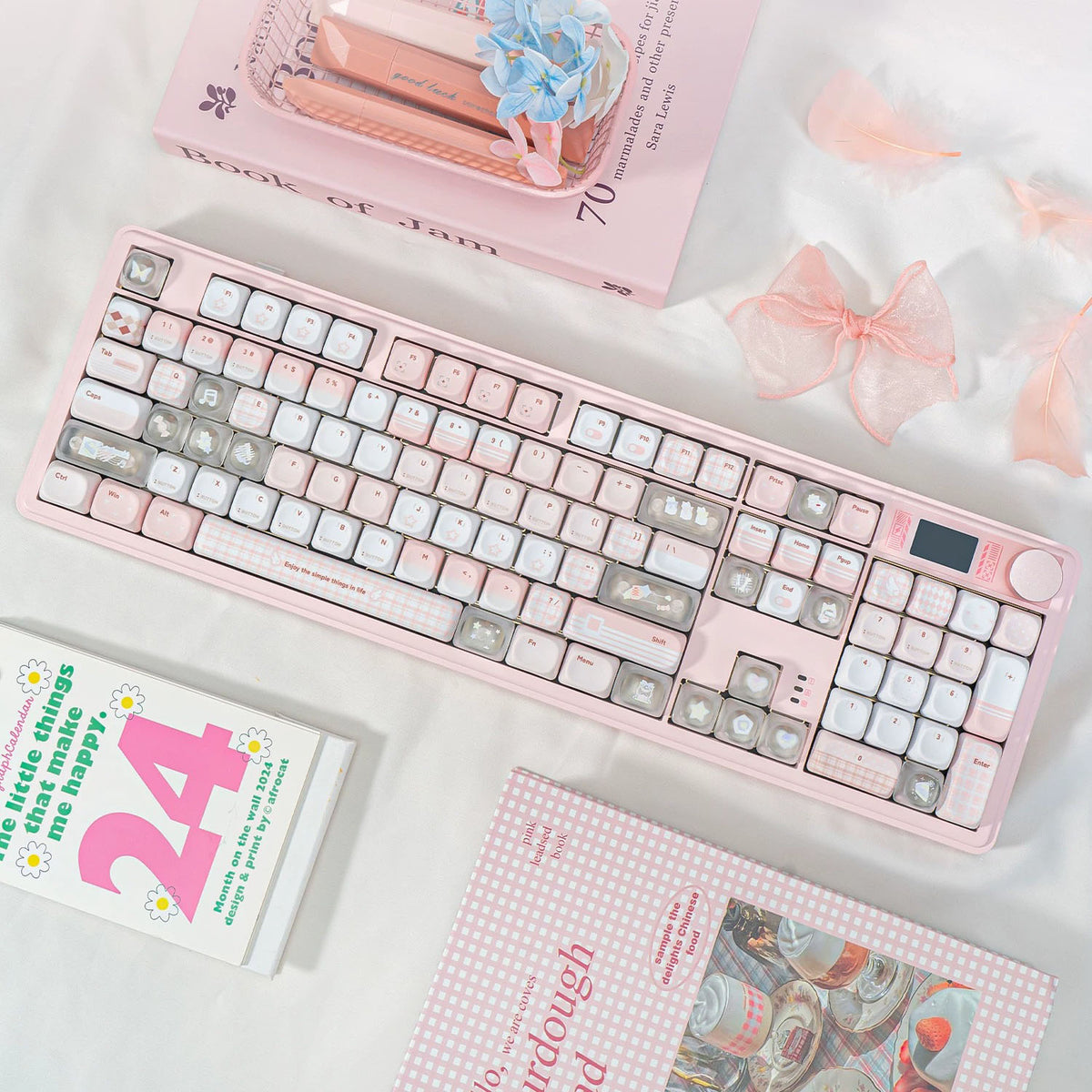 DM104 Mechanical Keyboard with LCD Screen and Media Knob Barebone