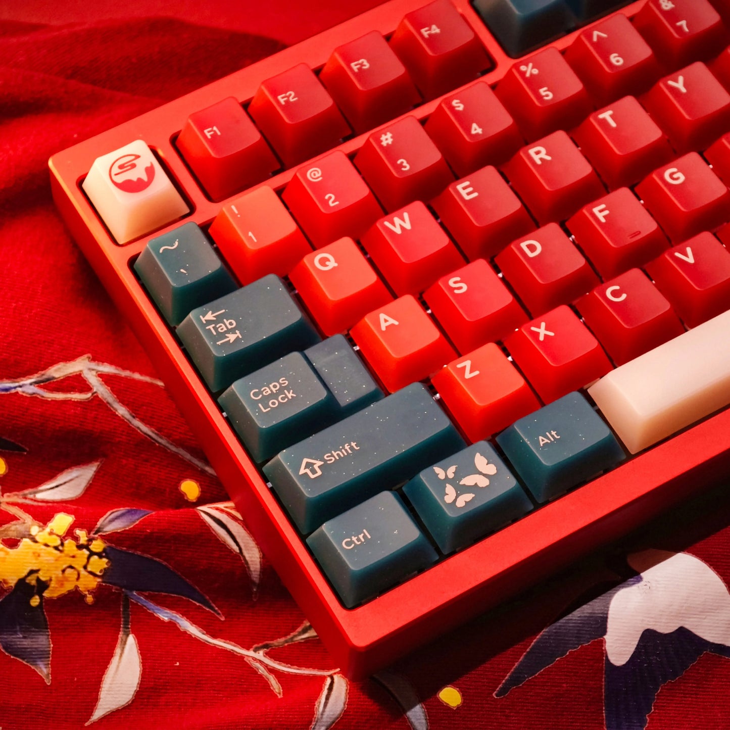 Red Bean Jade Semi-Transparent Keycap Set, Cherry Profile, Dye Sub PBT, PC Transparent