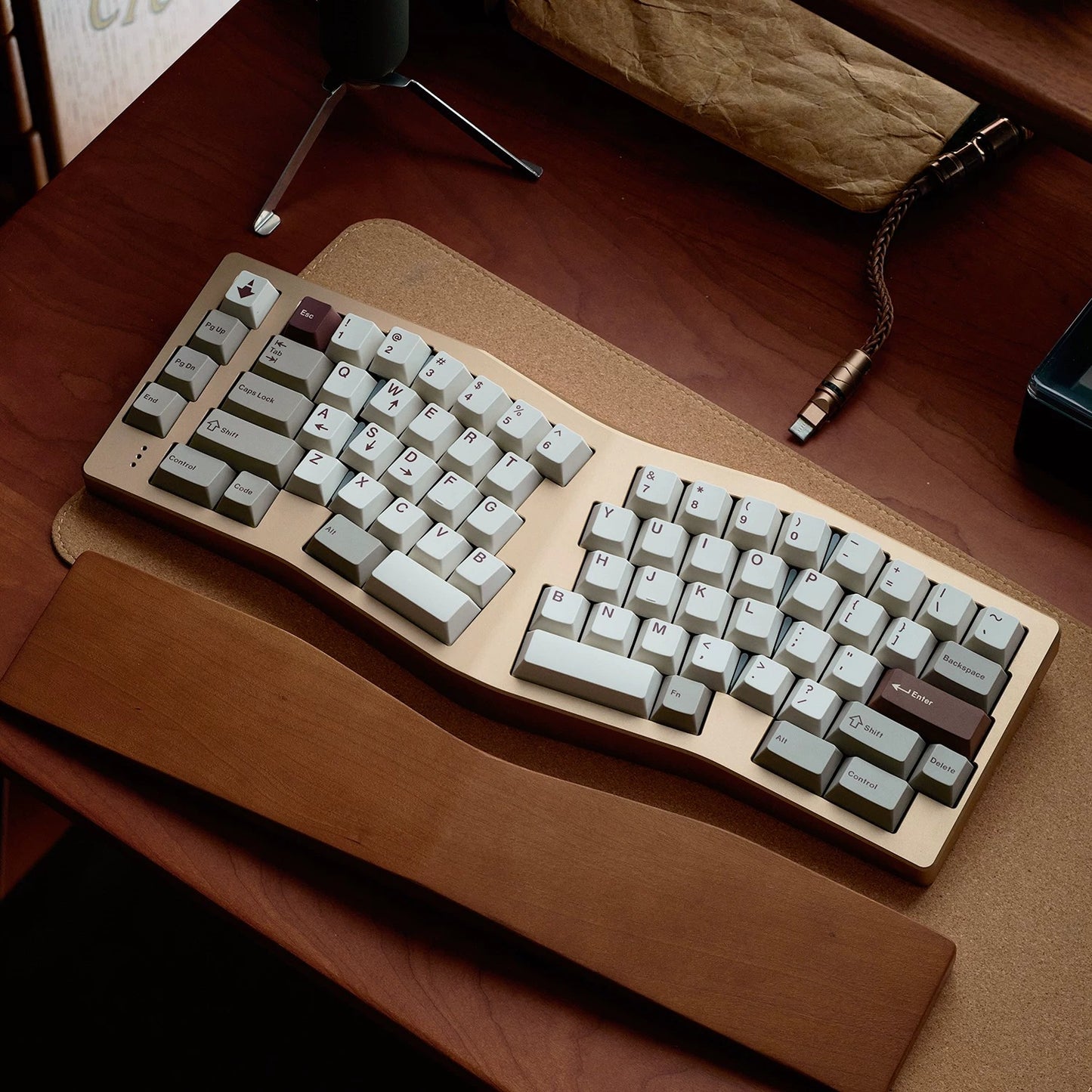 JKDK Retro Chocolate Keycap Set, Cherry Profile, PBT Dye Sub Key Cap