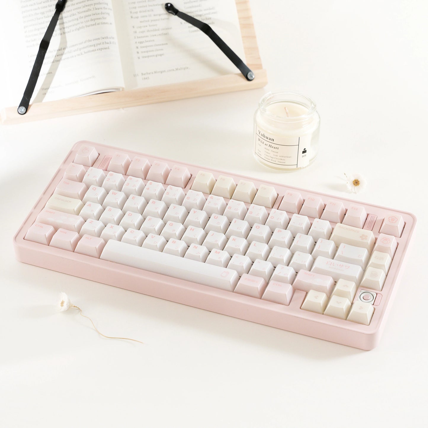 Key Cerberus White Peach Pearlescent Keycap Set, Cherry Profile, Pearlescent Painted