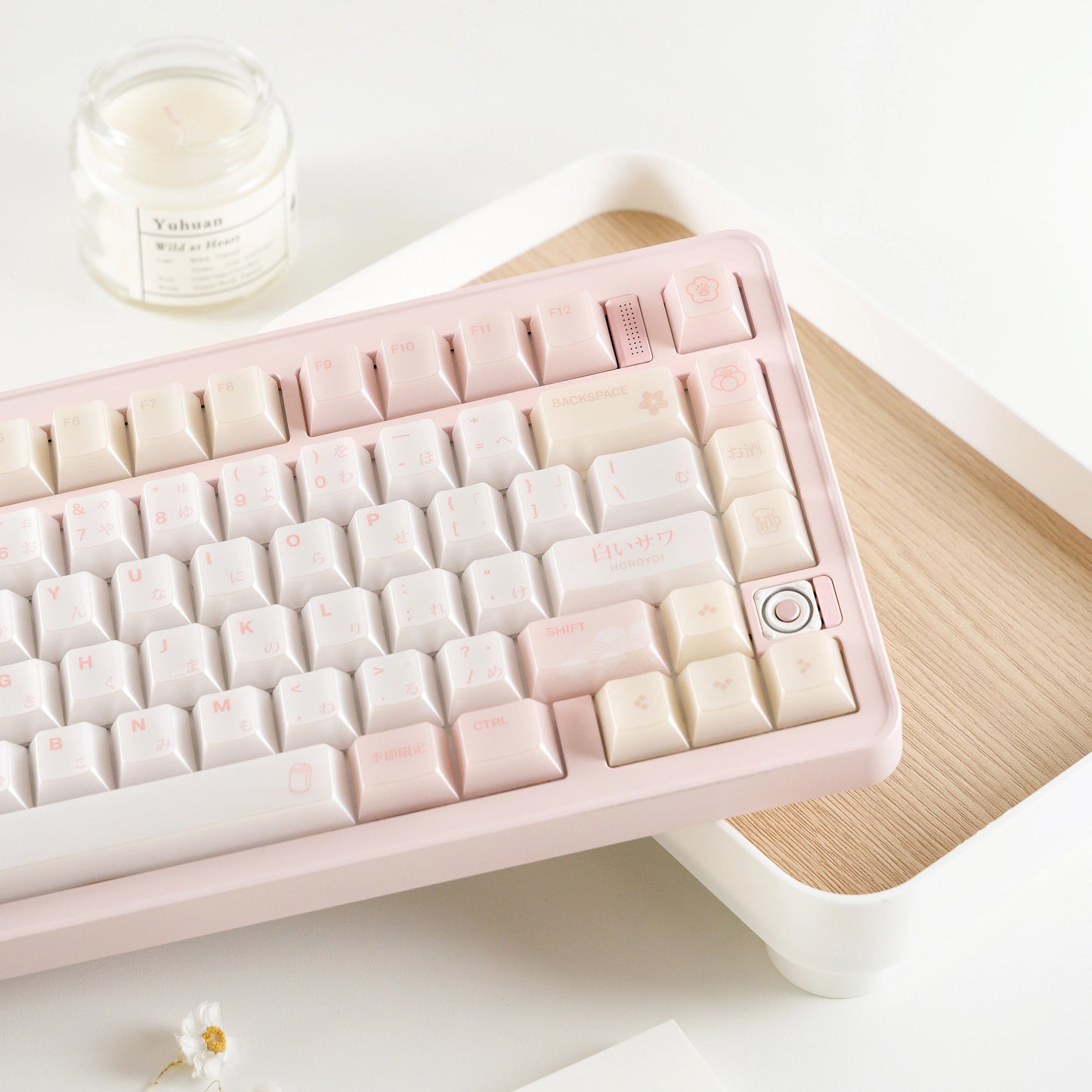 Key Cerberus White Peach Pearlescent Keycap Set, Cherry Profile, Pearlescent Painted