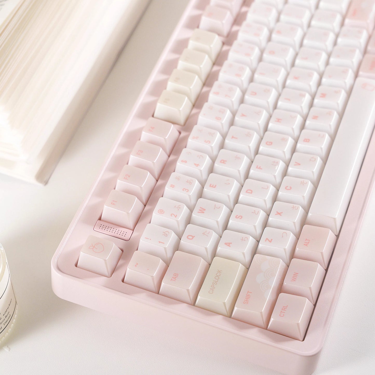 Key Cerberus White Peach Pearlescent Keycap Set, Cherry Profile, Pearlescent Painted