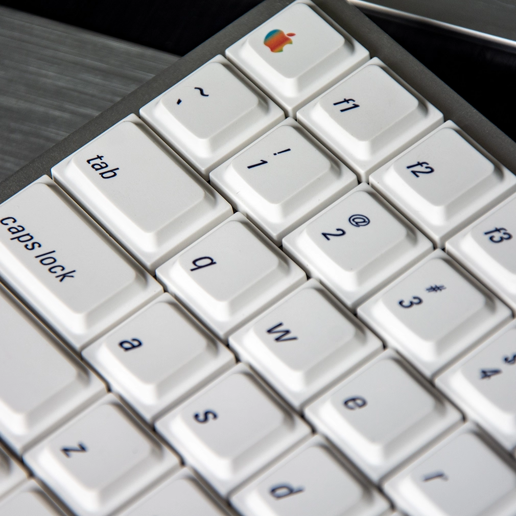 LAK Apple Theme Low Profile Keycap Set PBT