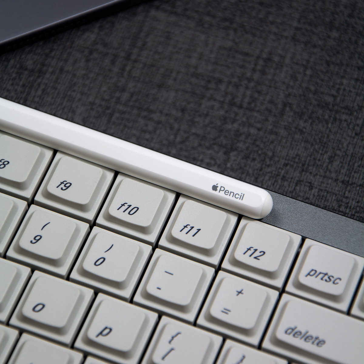 LAK Apple Theme Low Profile Keycap Set PBT