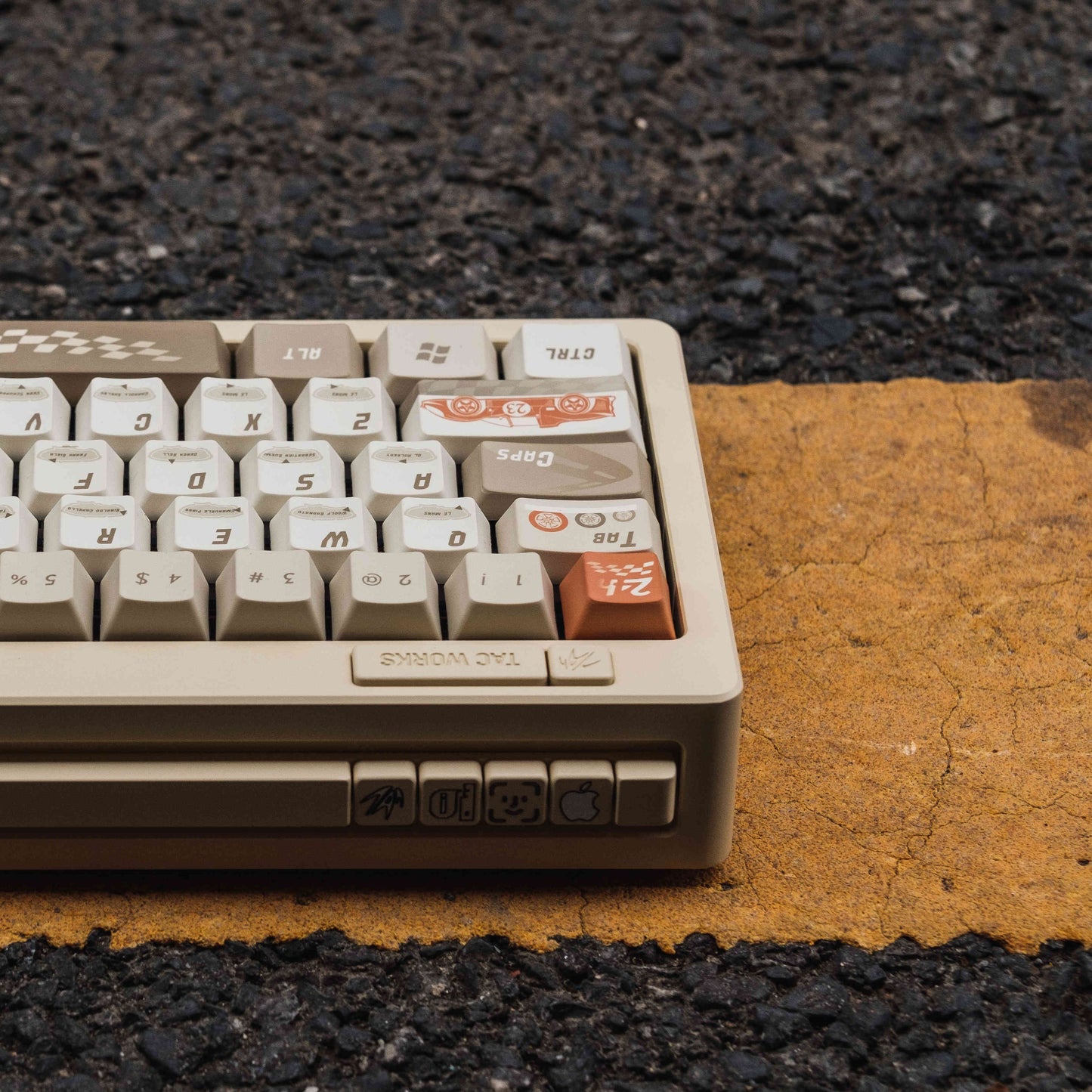 Le Mans Racing Keycap Set, Cherry Profile, PBT Dye Sub