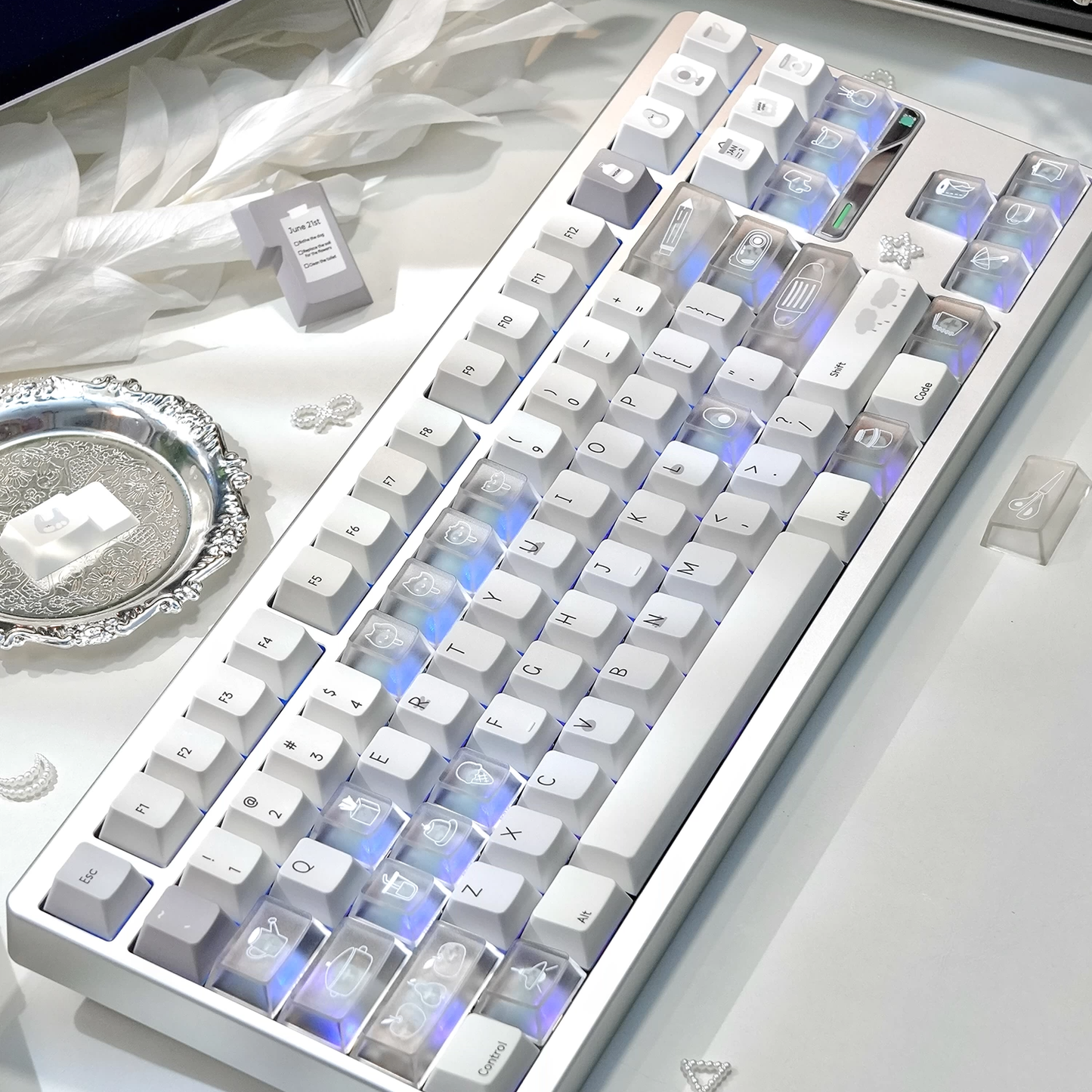 Memopad Cute Keycap Set, Cherry Profile, Dye Sub PBT + PC