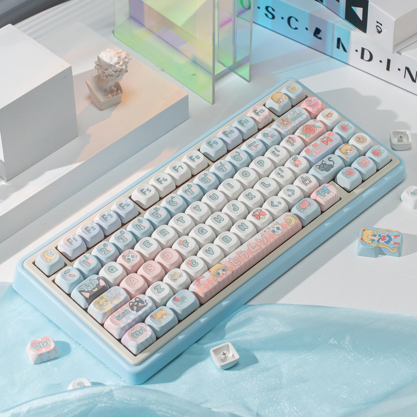 OMO82 Cute Mechanical Keyboard Barebone