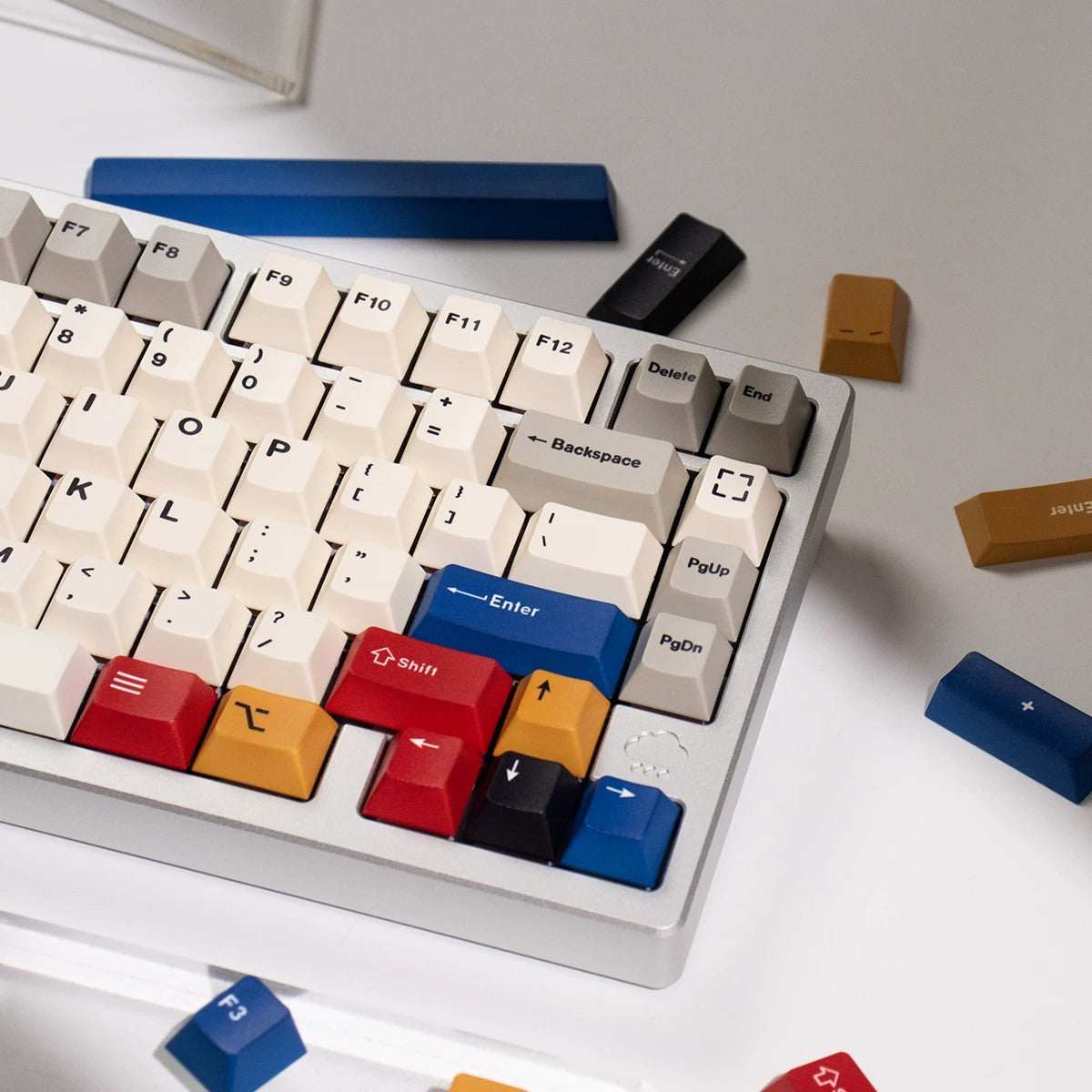 Retro Beige 100 Keycap Set Cherry Profile, Dye Sub PBT Key Cap