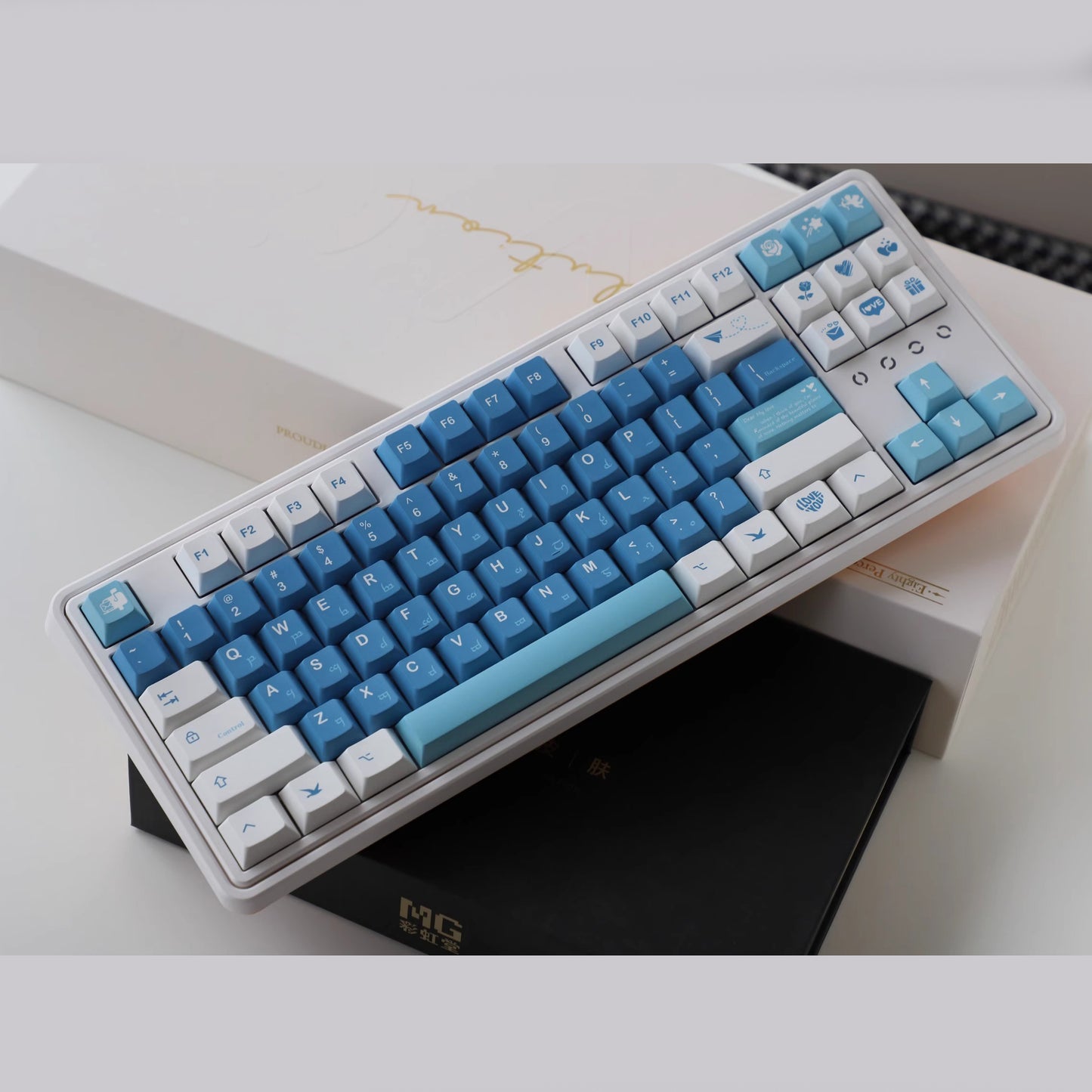 Sea Mist Love Letter Keycap Set, Cherry Profile, Dye Sub PBT