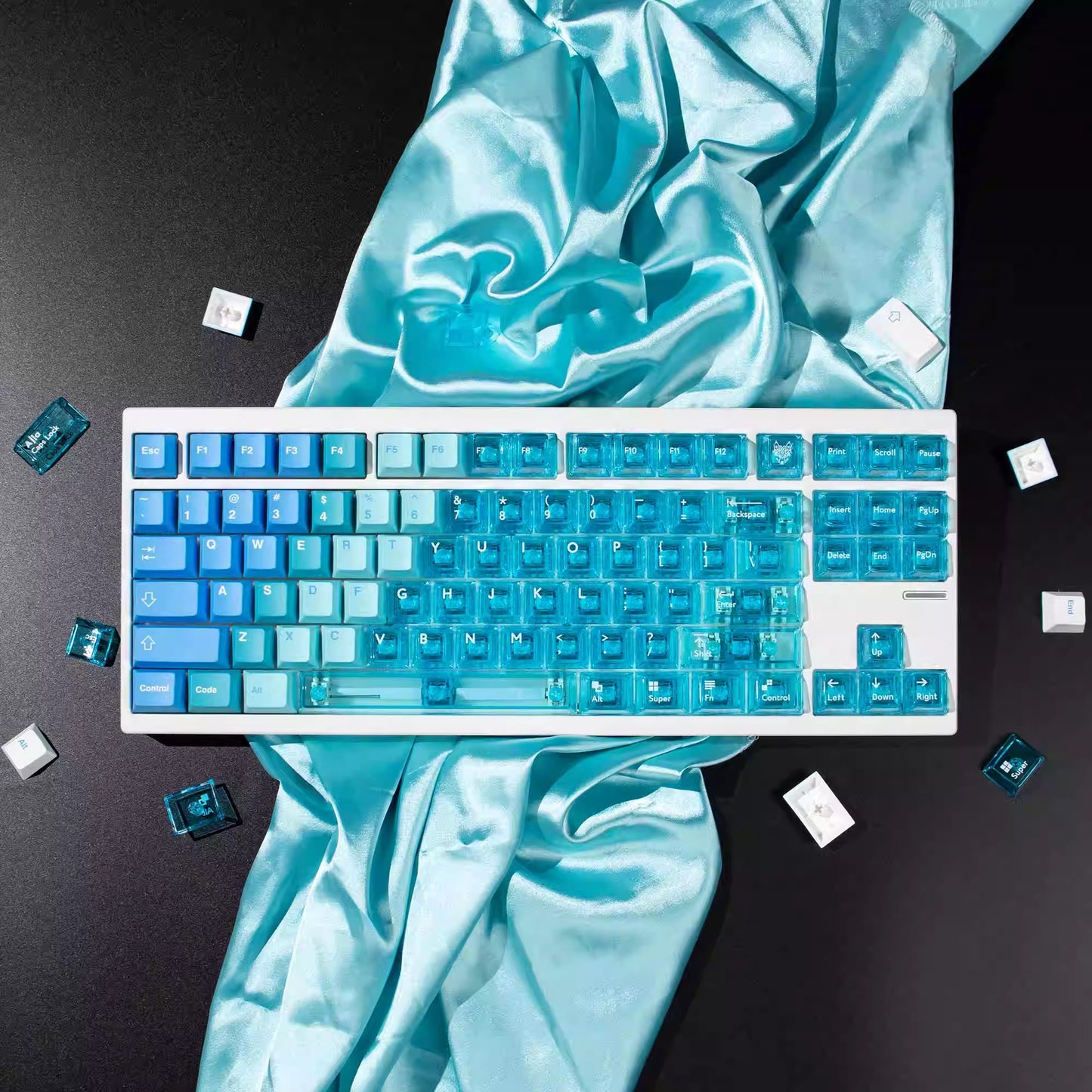 Snow Mountain Keycap Set, Cherry Profile, Dye Sub PBT + Transparent PC