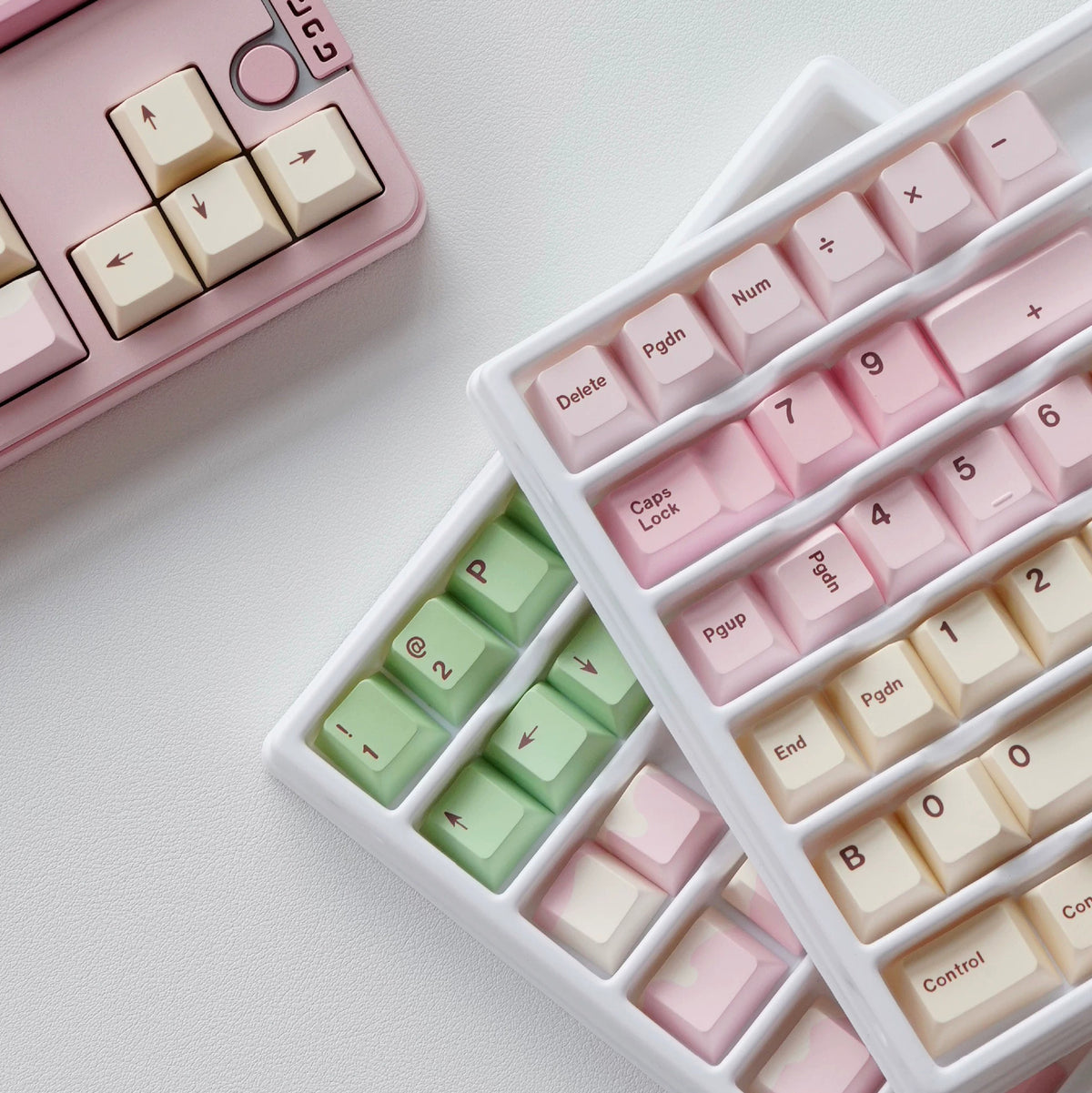 Sakura Cocoa Keycap Set, Cherry Profile, Dye Sub PBT Key Cap Set